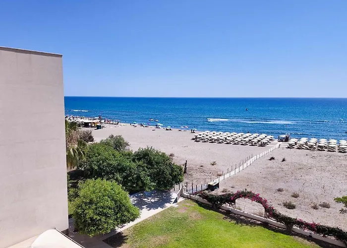 Club Torre Salinas - Adults Only 4*