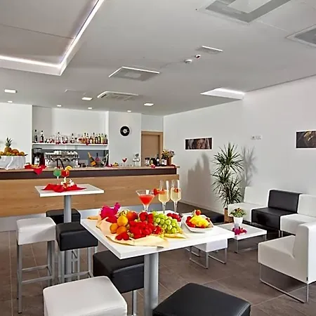 Club Torre Salinas - Adults Only